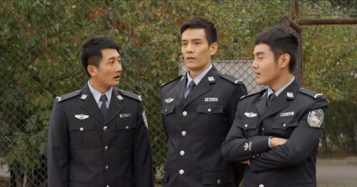 阳光警察.Sunshine.Police.S01E01.2018.1080p.WEB DL.H265.AAC ADWeb.mp4 20221206 143931.451