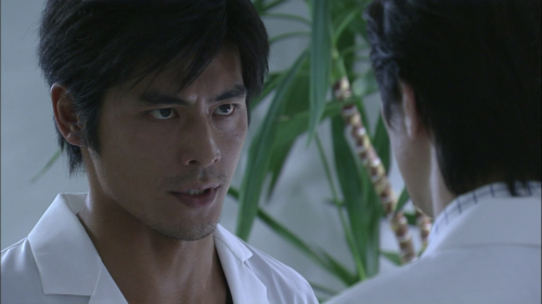 Iryu-Team.Medical.Dragon.2.E01.2007.Amazon.WEB-DL.1080p.H264.DDP-HDCTV.mkv._vthumb_-02.png