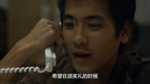 .From-the-Queen-to-the-Chief-Executive.2001.WEB-DL.1080p.HEVC.AAC.2Audios-OPS.mkv_20230309_111528.266.jpg