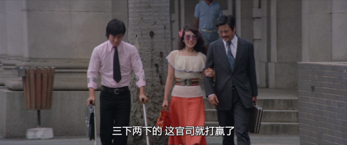 .1976.BDRip.The-Oily-Maniac.USA.AC3.FFans.mkv_20251217_152454.622.png